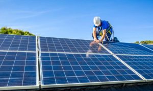 Installation et mise en production des panneaux solaires photovoltaïques à Romille